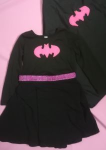 Kids Costumes to Hire - BATGIRL - Black cape, top, cape with pink bat logo - 3pce